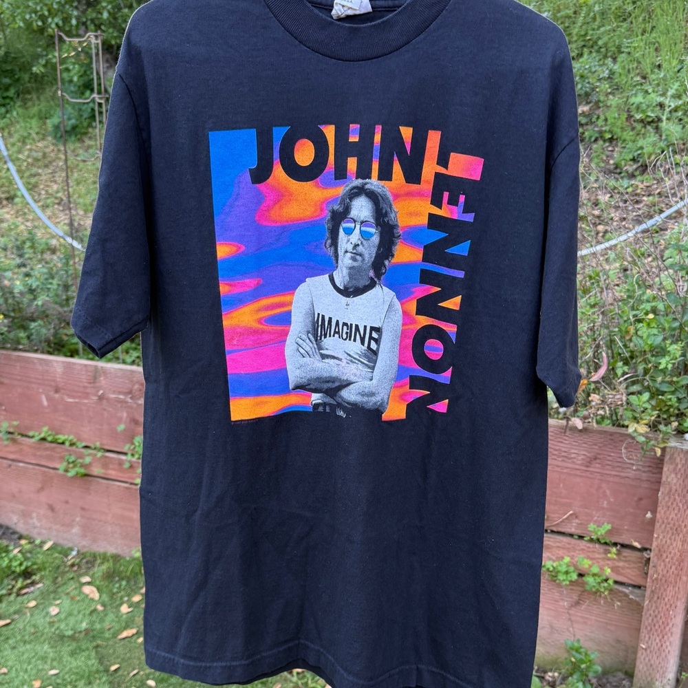 Vintage 1997 John Lennon T-shirt XL The Beatles